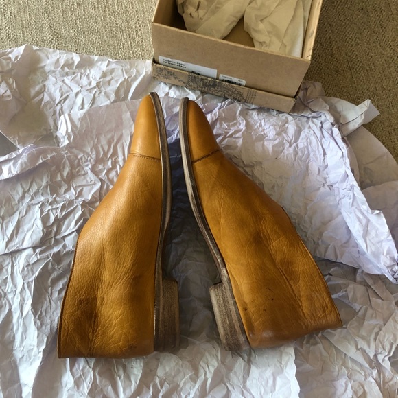 COPY - Like new Free People leather Royale Flats canary - Picture 3 of 8